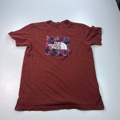 The North Face Shirt Mens Medium Red Crew Neck Standard Fit Logo Outdoors