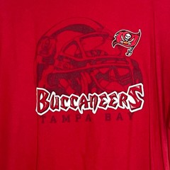 NFL Tampa Bay Buccaneers T Shirt Red Adult Size Large Short Sleeve T Shirt