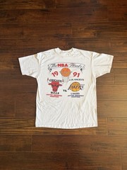 1991 lakers vs bulls nba finals tee size XL measurements pictured