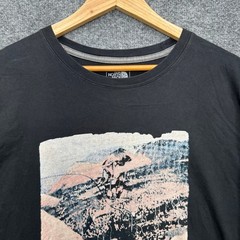The North Face Classic Fit Graphic Tee Mens XL Black Long Sleeve Outdoor