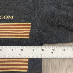 Men’s Volcom Short Sleeve T-Shirt Y2K Front Graphic Size Small S