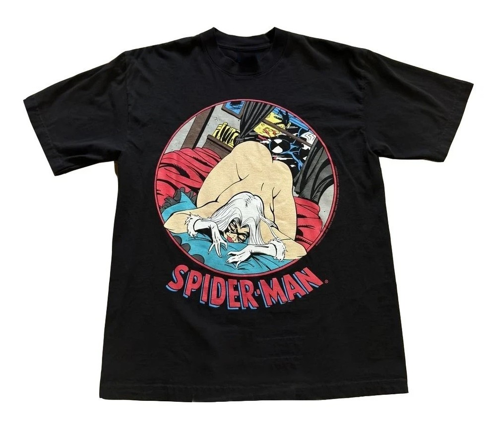 Marvel Comic Spiderman Venom Black Cat T-Shirt ( Reprint DTG)