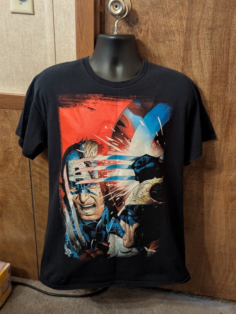 Retro Men’s Large Mad Engine/Marvel Captain America Vs Wolverine SS T-shirt