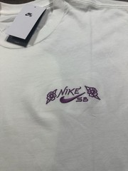Nike Men’s White Sb Max90 Skate T-Shirt Size Large HV2201-100 New with Tags