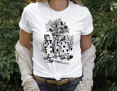 Retro Painting The Roses Red, Alice in Wonderland Shirt
