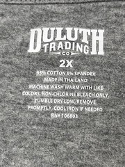 Duluth Shirt Mens 2XL Gray V Neck Short Sleeve Classic Work Wear Knit EUC