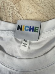 Niche Brand Tee White Raised Letter Print Men’s Size S