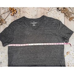 American Eagle – Mens XL Slim Fit V-Neck T-Shirt Charcoal Gray