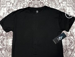NWT Volcom Short Sleeve T-Shirt Black Men’s Size Large. A1