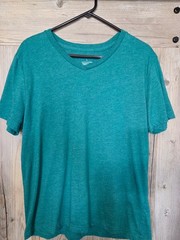 Set of 5 mens v neck t shirts