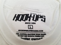 Hook-Ups Skateboard – Female Link Long Sleeve White Shirt – Men’s Large – NWOT