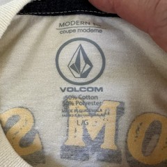 Volcom Stone Shirt L Beige Las Vegas Surf Skate Ski 420 Streetwear Happy 3191