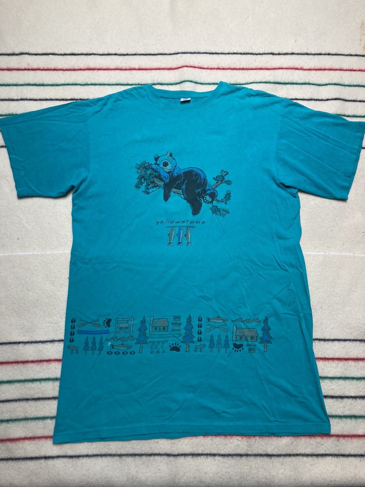 Vintage Yellowstone park oversized camp sleep shirt beach sleeping bear animals