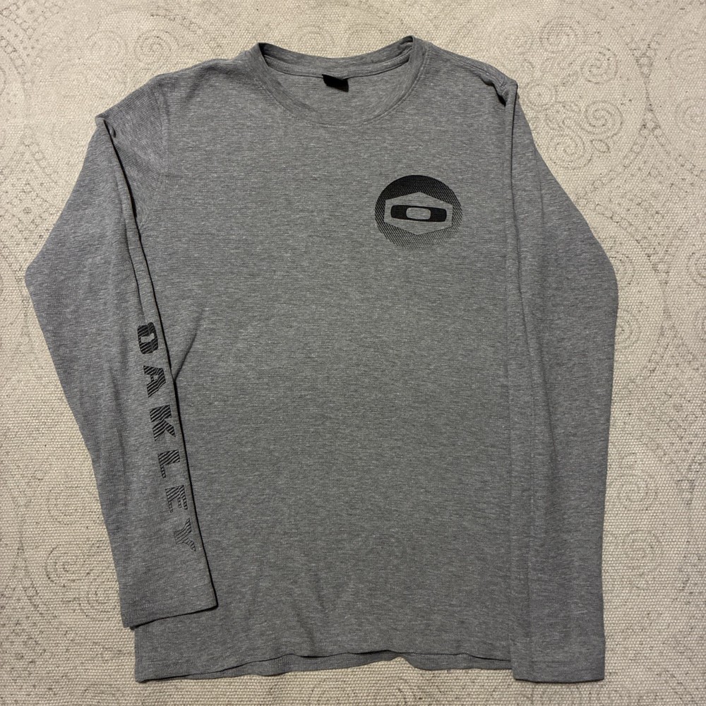 Oakley Mens L Gray Long Sleeve Thermal Waffle Knit Graphic Pocket Logo Shirt