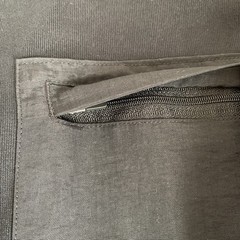 Mode of One Men’s Size Small Mixed Relaxed-Fit French Terry Zip Pocket T-Shirt