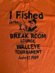 Vtg 1989 Funny WALLEYE FISHING TOURNAMENT T-Shirt XL Made In USA Single Stitch