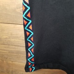 Nike Graphic Tshirt Black Zig Zag Border Back Graphics Colorful Meduim