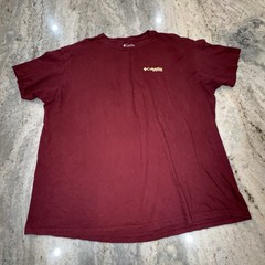 Columbia PHG Men’s XXL Burgandy T Shirt Short Sleeve Dog Print Hunting Casual