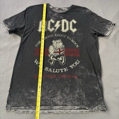 AC/DC Shirt British Tour ’82 Black Distressed Medium 2017 Reprint