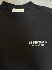 Fear of God ESSENTIALS Men’s M Black Logo Graphic Crew Neck Short Sleeve Tee
