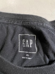Set of 5 – GAP Mens Crewneck Long Sleeve Shirts – XL – Blue x2, Green, Black x2