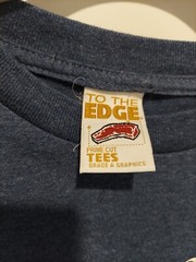 VTG To The Edge Prime Cut Tees Life On The Run. T-Shirt Medium Navy Anime Dogs