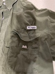 MEN’S SIZE MEDIUM GREEN COLUMBIA BRAND LONG SLEEVE BUTTON UP SHIRT