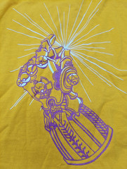 Marvel Thanos Infinity Gauntlet Snap T-shirt 2XL Mens Yellow