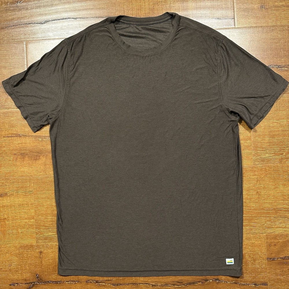 Vuori Tuvalu T Shirt Mens L Brown Short Sleeve Athletic Performance Gym Running