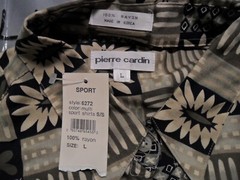 Large NWOT Pierre Cardin 100% Rayon Hawaiian Pattern￼ (fit Size XL) Shirt