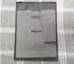 Fear of God Essentials Tee Light Oatmeal Men’s M Oversized T-Shirt NWT SS22