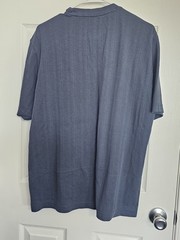 Concepts by Claiborne Mens size large blue T-shirt