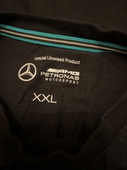 Mercedes AMG Petronas Motorsport Men’s T-shirt in size: XXL
