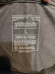 Patagonia Mens – Aquatic Action Organic T-shirt – Little Fish: Ink Black Sz L