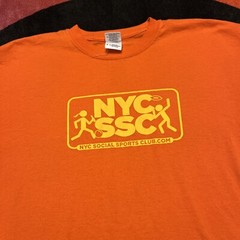 Men’s Medium NYC SSC Social Sports Club Orange Vintage 90s Graphic T Shirt Retro