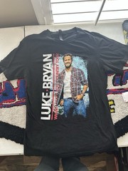 Luke Bryan “What Makes You Country” S/S Black Concert Tee Adult Large Pre-shrunk