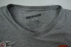 Nintendo Metroid NES Samus Aran T-Shirt Men’s Size L Gray Adventure Series T0431