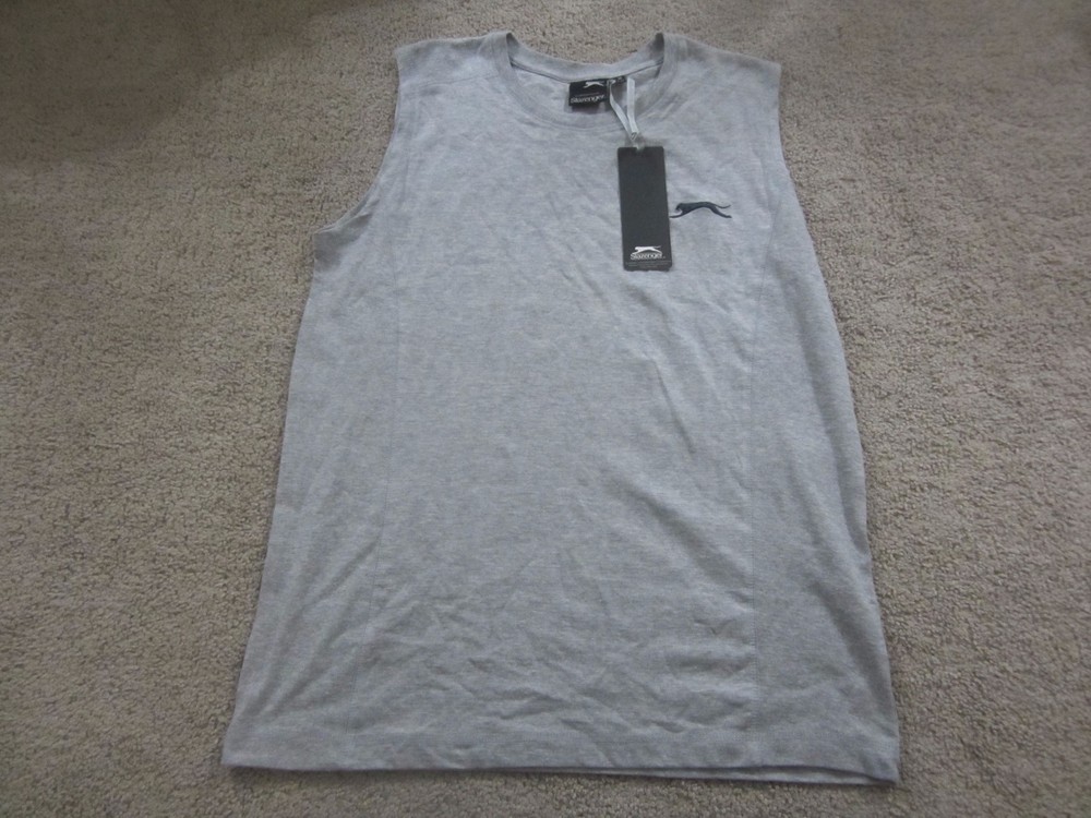 SLAZENGER GRAY SLEEVELESS T SHIRT MEDIUM (NEW WITH TAG)
