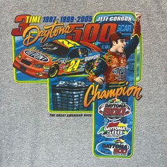 2005 Daytona Champion Jeff Gordon Tee Men’s Sz L Chase Authentics Gray and Red
