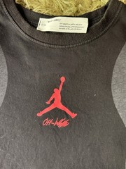 Authentic Deadstock Off-White x Jordan Men’s L Black Graphic Crew Neck T-Shirt