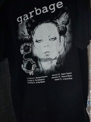 BEAUTIFUL VINTAGE GARBAGE NOT YOUR KIND OF PEOPLE ! ORIGINAL GREAT CONDITION.