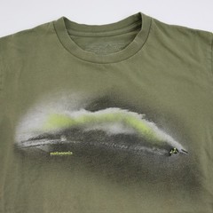 Patagonia Surf Waves T Shirt Mens Medium Green Art Surfer USA Made Outdoor Tee