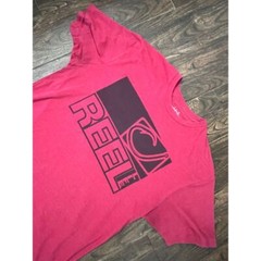 MENS REEL LIFE LARGE RED GRAPHIC LOGO SOFT SHORT SLEEVE SOFT CREW NECK T SHIRT