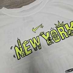 Nike Dri-FIT New York Running Today Graphic T Shirt Mens XL NWT White Athletic