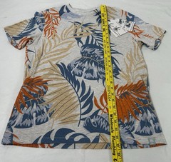 NWT Free Planet Lost in Paradise New Collection Men’s Small Tee Shirt