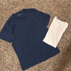 *Brand New* Hollister Core Fit MenL Navy/White Cotton Knit Logo Crew Neck Bundle