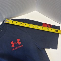 UNDER ARMOUR Freedom Flag T-Shirt Mens XS Cotton Loose Fit Graphic T-Shirt 13708