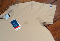 Champion Men’s Rochester Base NY Tan Stretch Crewneck T-Shirt Size Medium – NWT