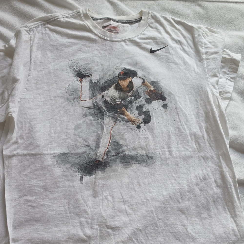 Nike Standard Fit SF Giants Baseball Pitcher Graphic T-Shirt White 2XL