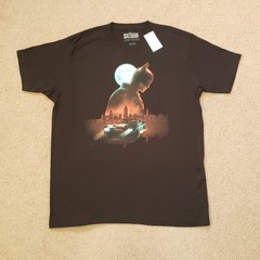2022 The Batman Sz Large Mens Black Batmobile NWT T-Shirt Moon Gotham DC Comics